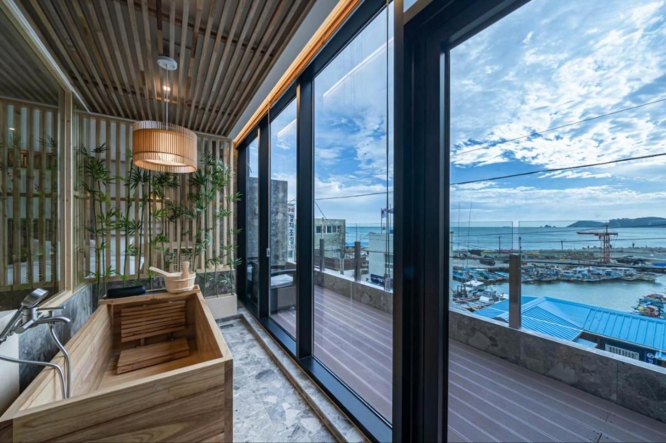 Hotel Hyggelig Busan Buitenkant foto